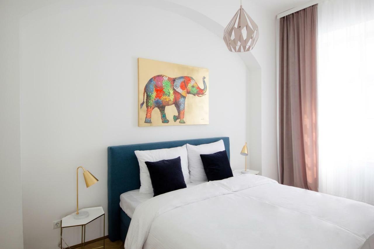 Studio Apartments Opera - Mai'S Apartments Vienna Esterno foto