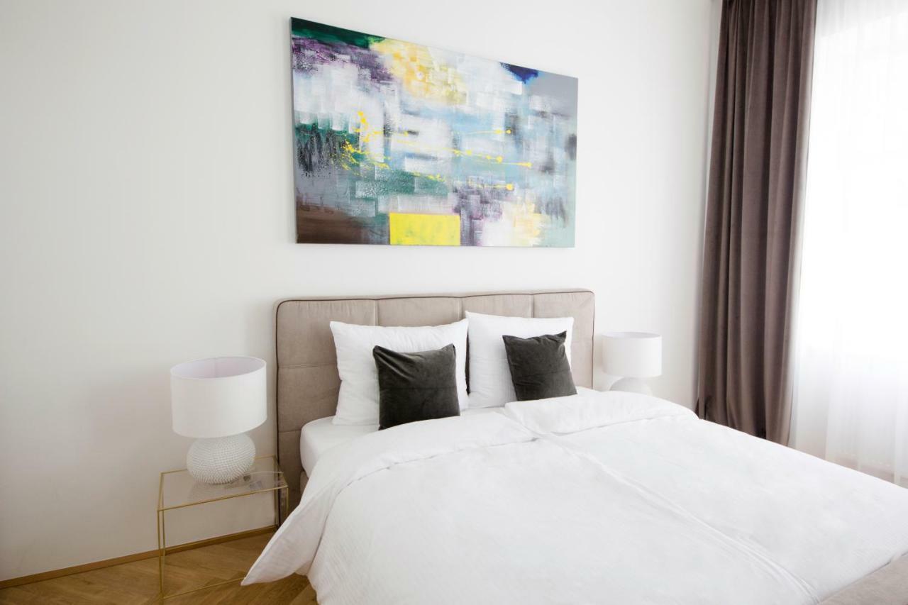 Studio Apartments Opera - Mai'S Apartments Vienna Esterno foto