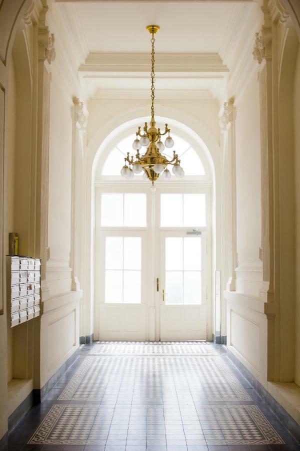 Studio Apartments Opera - Mai'S Apartments Vienna Esterno foto