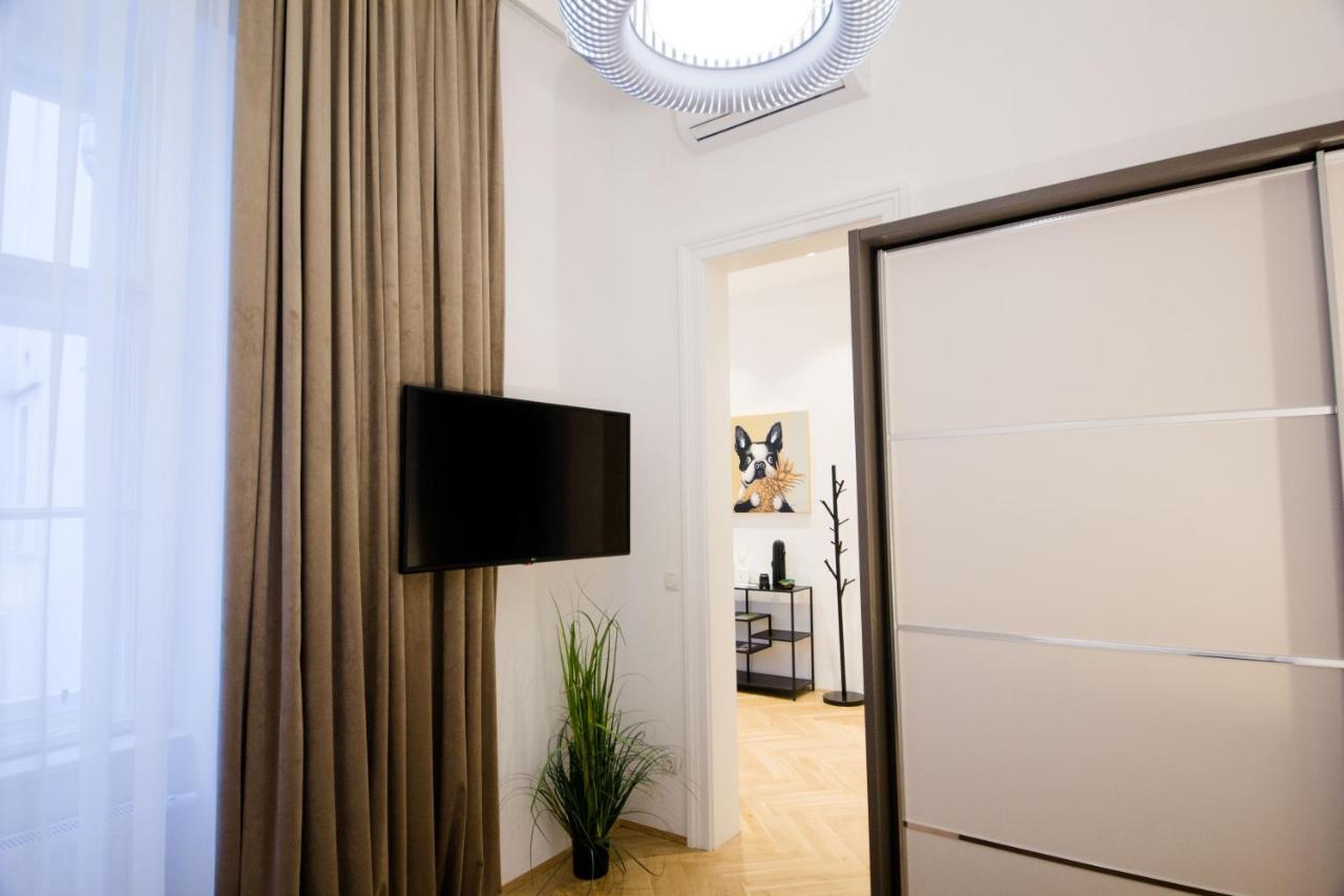 Studio Apartments Opera - Mai'S Apartments Vienna Esterno foto